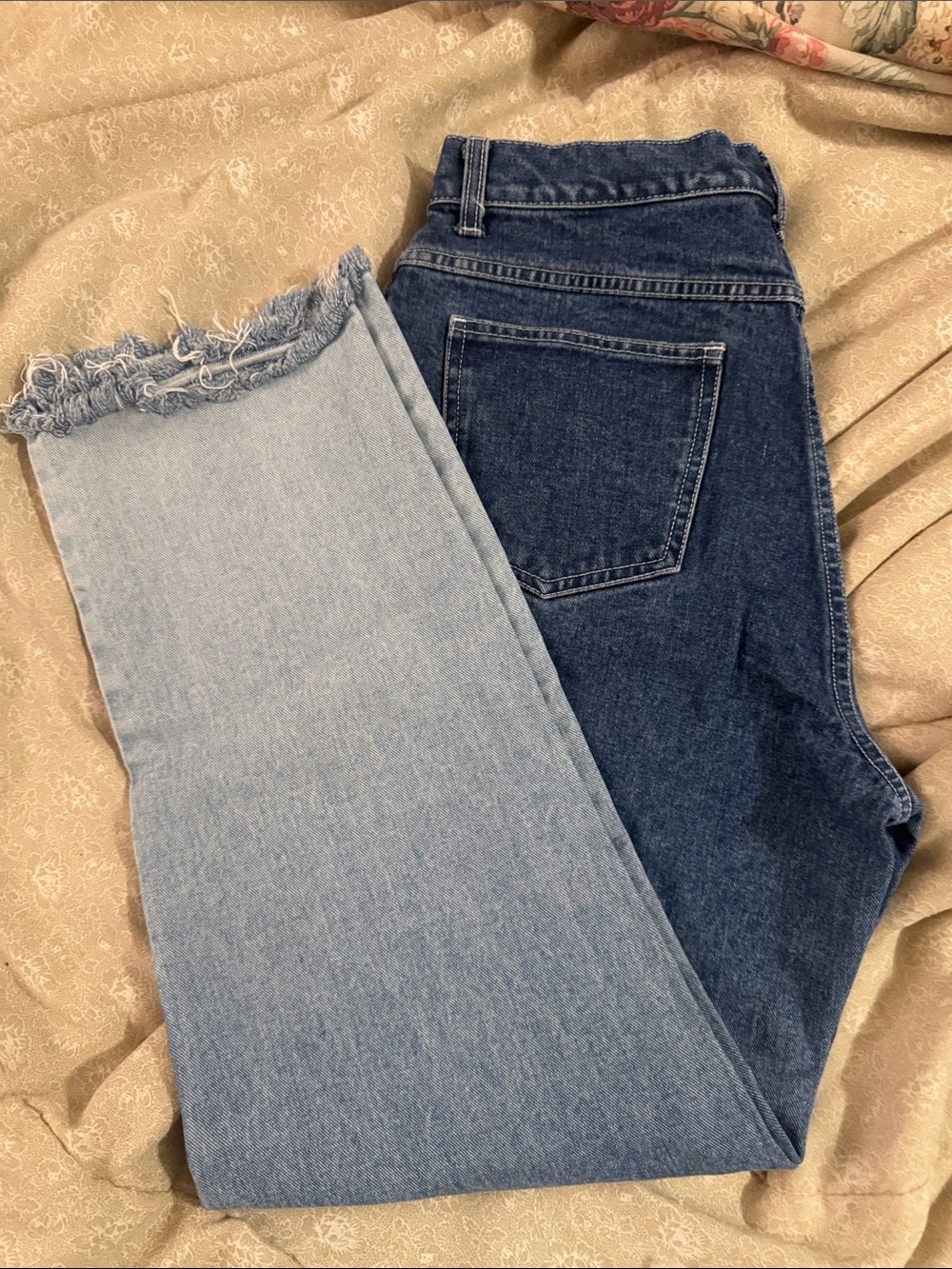 bill blass Two-Tone Light & Dark Blue Cropped Jeans